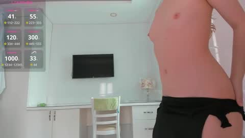 Snapshot of yuki_mii chatting on 1, 2, 2026 Yuki online show from 1, 2, 2026