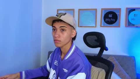 Snapshot of yulian_vasquez chatting on 11, 9, 2025 yulian_vasquez online show from 11, 9, 2025