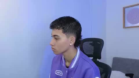 Snapshot of yulian_vasquez chatting on 22, 9, 2025 yulian_vasquez online show from 22, 9, 2025