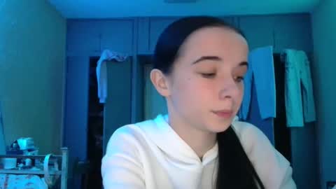 Yuliia online show from 19, 10, 2025