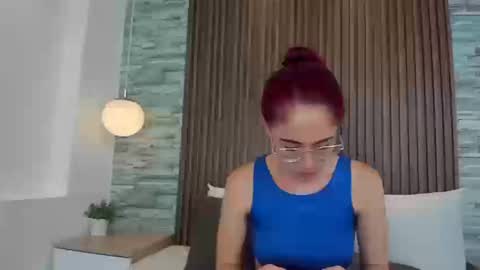 yulievans online show from 10, 9, 2025