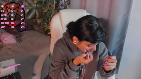 Snapshot of yumeko_jabami chatting on 8, 10, 2025 YUMEKO online show from 8, 10, 2025