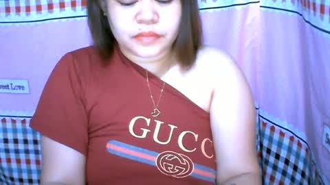Snapshot of yumie_pussyx chatting on 23, 6, 2026 Yumie online show from 23, 6, 2026