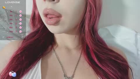 Snapshot of yumm__ chatting on 22, 9, 2025 Im away next stream September 10 at 1400 Moscow time online show from 22, 9, 2025