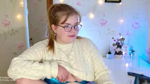 Polly online show from 10, 11, 2025