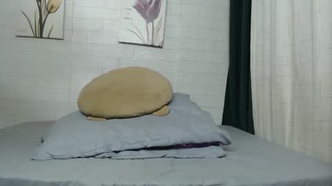 Snapshot of yummy_chesca chatting on 13, 1, 2025 yummy chesca online show from 13, 1, 2025