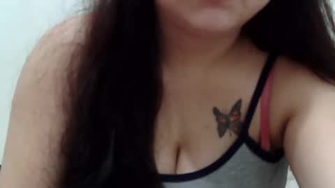 Snapshot of yummy_tits23xx chatting on 29, 7, 2026 yummy_tits23xx online show from 29, 7, 2026