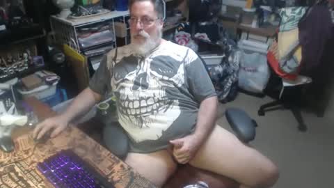 Snapshot of yummyflguy chatting on 29, 4, 2026 yummyflguy online show from 29, 4, 2026