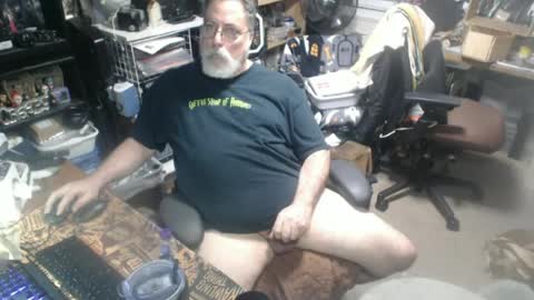 Snapshot of yummyflguy chatting on 17, 6, 2026 yummyflguy online show from 17, 6, 2026