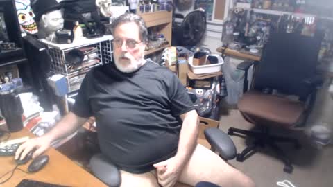 yummyflguy online show from 3, 8, 2026