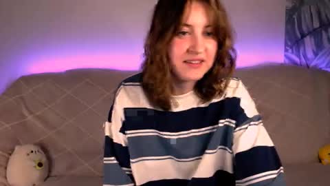 YummyPolly online show from 13, 9, 2025