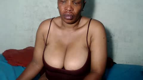 yummytittsxx online show from 3, 2, 2025