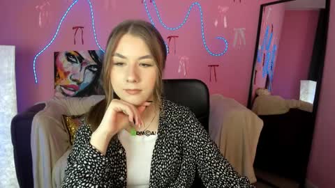 Yuna online show from 6, 4, 2026