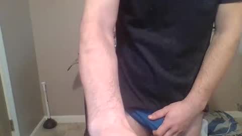 Snapshot of yungstallion10 chatting on 5, 1, 2025 Fire 0range kush online show from 5, 1, 2025