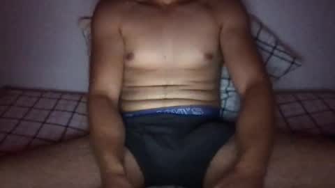 Snapshot of yungthickklatinoo chatting on 18, 11, 2025 YungThickkLatinoo online show from 18, 11, 2025