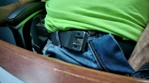 yuppers1234 online show from 10, 9, 2025