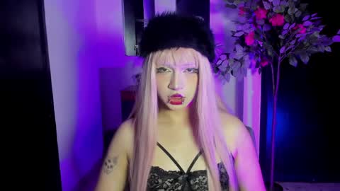 Snapshot of yuri_kay chatting on 25, 5, 2026 Yuri Kay online show from 25, 5, 2026