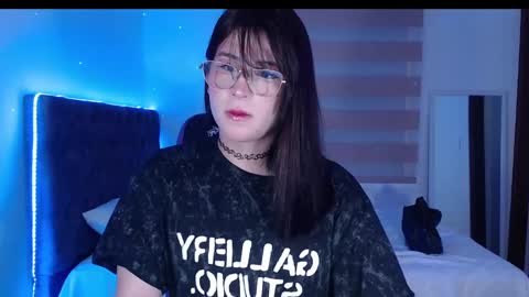 Yuri Stars online show from 9, 2, 2025