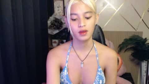 Snapshot of yurie_cummster chatting on 19, 9, 2025 yurie_cummster online show from 19, 9, 2025