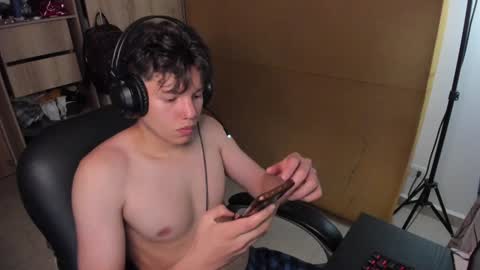 yurii_moody online show from 27, 12, 2024