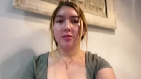 Snapshot of yurika_suckxx chatting on 28, 12, 2024 GODDESS SOFIA online show from 28, 12, 2024