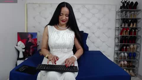    2  online show from 11, 11, 2025