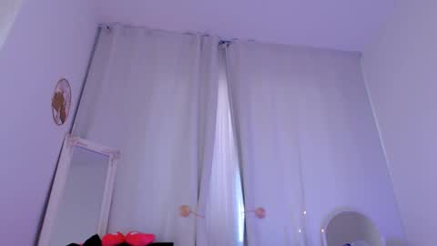 Snapshot of yuukenzi chatting on 6, 3, 2025 Maria online show from 6, 3, 2025