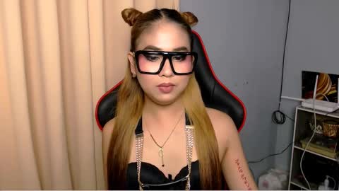 Snapshot of yvannasilva18 chatting on 11, 2, 2025 jai online show from 11, 2, 2025