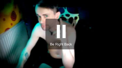 Snapshot of yyscript chatting on 8, 12, 2024 online show from 8, 12, 2024