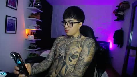 zac_muller1 online show from 18, 2, 2026