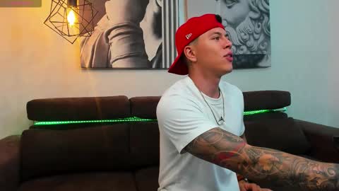 zacandmarcosmg_ online show from 21, 10, 2025