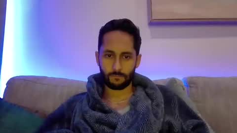Snapshot of zackyben chatting on 27, 10, 2025 zackyben online show from 27, 10, 2025