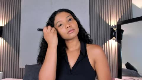 Snapshot of zafiiraa chatting on 30, 4, 2026 zafira online show from 30, 4, 2026