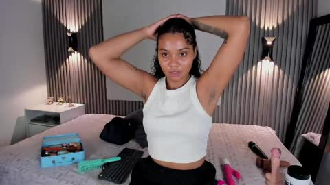 Snapshot of zafiiraa chatting on 30, 5, 2026 zafira online show from 30, 5, 2026