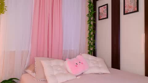   online show from 2, 12, 2025