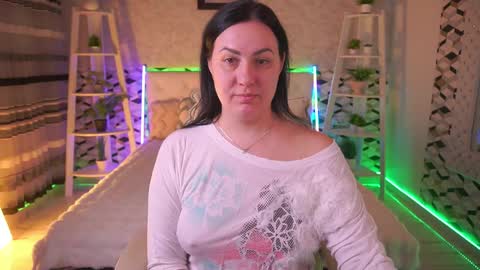 Zafiramoonn online show from 7, 4, 2026