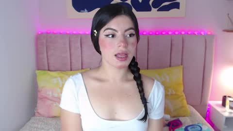  Zafiro   online show from 30, 4, 2026