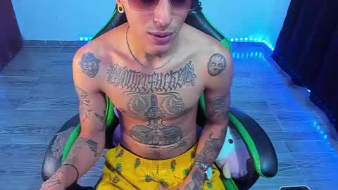 Snapshot of zafirocum chatting on 16, 5, 2026 BiG Zafiro online show from 16, 5, 2026