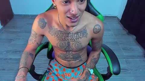 Snapshot of zafirocum chatting on 26, 5, 2026 BiG Zafiro online show from 26, 5, 2026