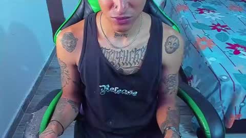 Snapshot of zafirocum chatting on 15, 6, 2026 BiG Zafiro online show from 15, 6, 2026