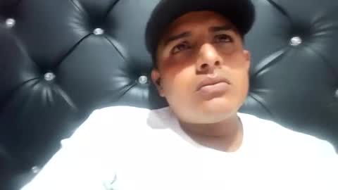 Snapshot of zagros07 chatting on 30, 3, 2026 zagros07 online show from 30, 3, 2026