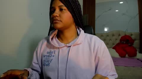 Snapshot of zahra_rose chatting on 20, 12, 2025 zahra_rose online show from 20, 12, 2025