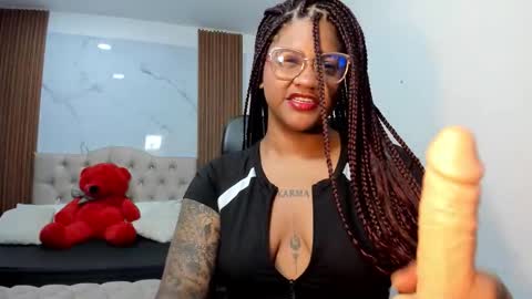 Snapshot of zahra_rose chatting on 16, 2, 2026 zahra_rose online show from 16, 2, 2026