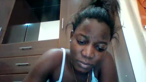 Snapshot of zainxxxx chatting on 21, 4, 2026 zainxxxx online show from 21, 4, 2026