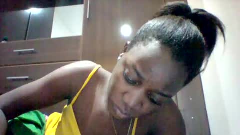 Snapshot of zainxxxx chatting on 26, 4, 2026 zainxxxx online show from 26, 4, 2026