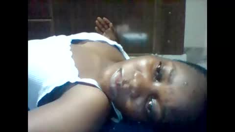 Snapshot of zainxxxx chatting on 28, 4, 2026 zainxxxx online show from 28, 4, 2026