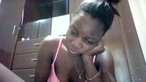 Snapshot of zainxxxx chatting on 18, 5, 2026 zainxxxx online show from 18, 5, 2026
