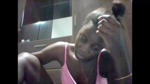 Snapshot of zainxxxx chatting on 18, 5, 2026 zainxxxx online show from 18, 5, 2026