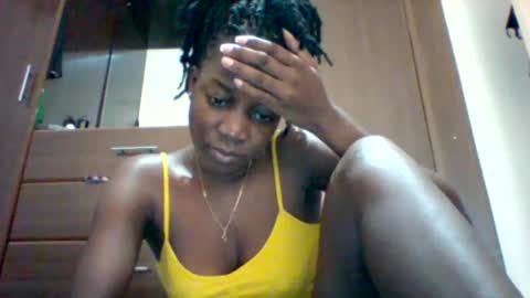 Snapshot of zainxxxx chatting on 9, 7, 2026 zainxxxx online show from 9, 7, 2026