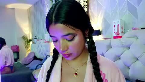 Snapshot of zaira_bonny chatting on 12, 6, 2026 Zaira Bonny online show from 12, 6, 2026